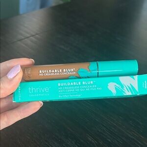 Thrive Causemetics Buildable Blur Concealer - Deep Warm